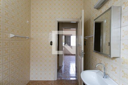 Casa à venda com 140m², 2 quartos e 2 vagasBanheiro