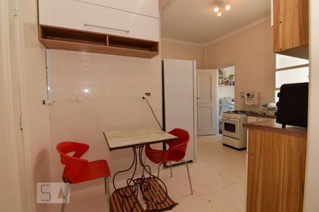 Apartamento para alugar com 170m², 4 quartos e 1 vagaCozinha