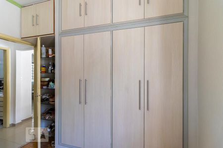 Quarto 1 - Armários de apartamento à venda com 2 quartos, 65m² em Bonfim, Campinas