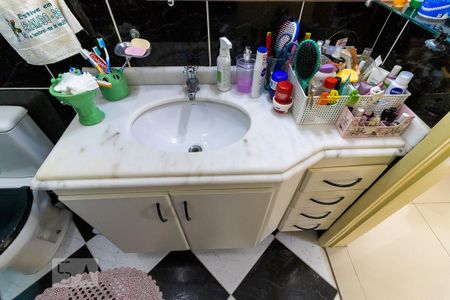 Apartamento à venda com 65m², 2 quartos e 1 vagaBanheiro