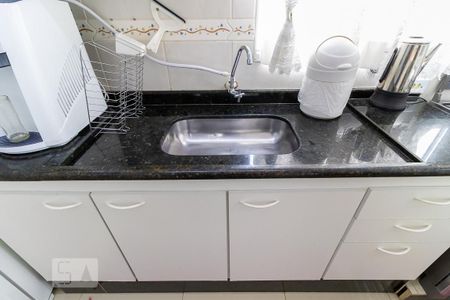 Apartamento à venda com 65m², 2 quartos e 1 vagaCozinha