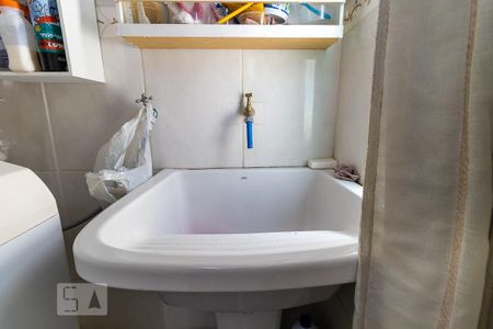 Apartamento à venda com 65m², 2 quartos e 1 vagaÁrea de serviço