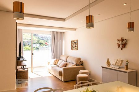 Sala de apartamento à venda com 2 quartos, 109m² em Castelo, Belo Horizonte