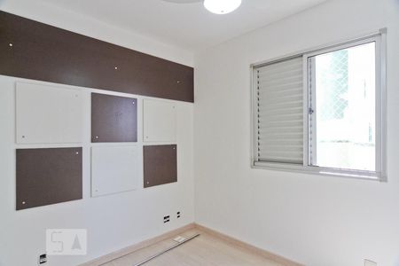 Suíte de apartamento à venda com 3 quartos, 60m² em Parque Maria Domitila, São Paulo