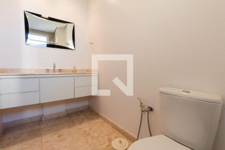 Apartamento à venda com 308m², 5 quartos e 5 vagasSuíte 4 - banheiro