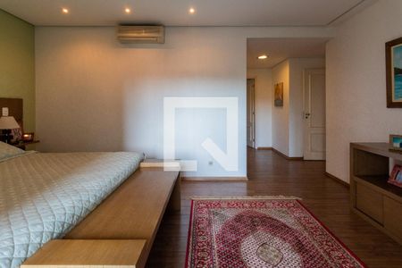 Apartamento à venda com 308m², 5 quartos e 5 vagasSuíte 1