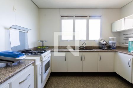 Apartamento à venda com 308m², 5 quartos e 5 vagasCozinha