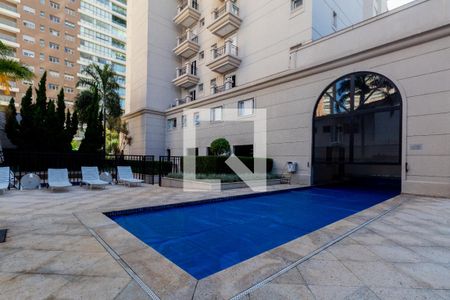 Apartamento à venda com 308m², 5 quartos e 5 vagasPiscina