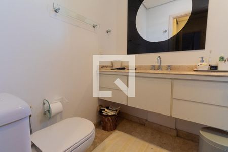 Apartamento à venda com 308m², 5 quartos e 5 vagasSuíte 1 - banheiro 1