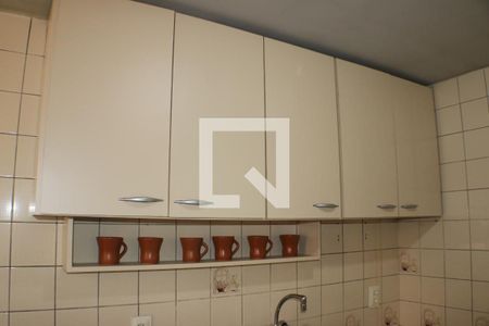 Apartamento à venda com 76m², 3 quartos e 1 vagaCozinha - Armários