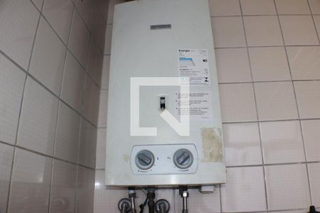 Apartamento à venda com 76m², 3 quartos e 1 vagaÁrea de Serviço