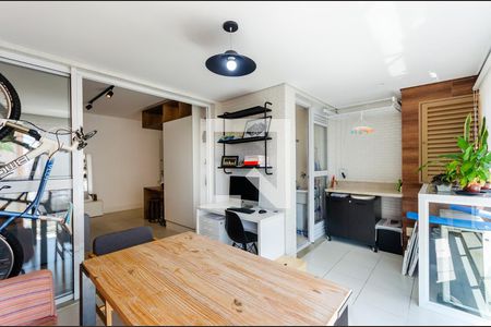 Varanda de apartamento para alugar com 2 quartos, 78m² em Ponta da Praia, Santos