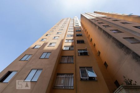 Apartamento à venda com 60m², 2 quartos e 1 vagaFachada