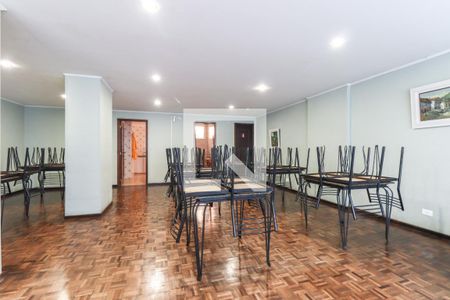 Apartamento para alugar com 206m², 3 quartos e 2 vagas Apartamento para alugar com 206m², 3 quartos e 2 vagasÁrea comum - Salão de festas
