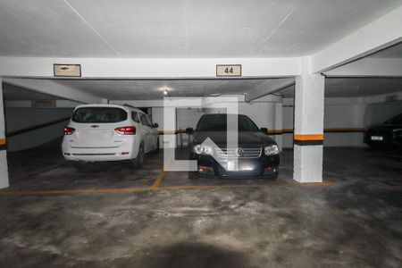 Apartamento para alugar com 206m², 3 quartos e 2 vagas Apartamento para alugar com 206m², 3 quartos e 2 vagasGaragem 2