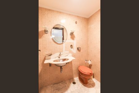 Apartamento para alugar com 206m², 3 quartos e 2 vagas Apartamento para alugar com 206m², 3 quartos e 2 vagasLavabo