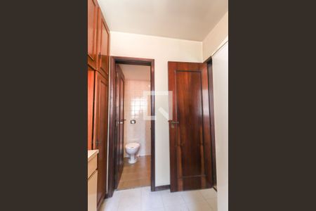 Apartamento para alugar com 206m², 3 quartos e 2 vagas Apartamento para alugar com 206m², 3 quartos e 2 vagasQuarto de Serviço