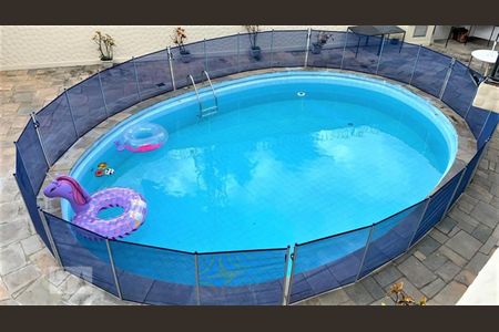 Casa à venda com 600m², 4 quartos e 5 vagasÁrea Externa