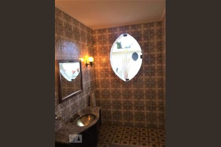 Casa à venda com 600m², 4 quartos e 5 vagasBanheiro