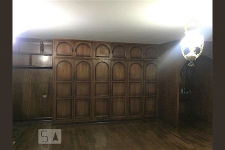 Quarto de casa à venda com 4 quartos, 600m² em Jardim Guedala, São Paulo