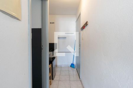 Corredor de apartamento para alugar com 1 quarto, 32m² em Bela Vista, São Paulo