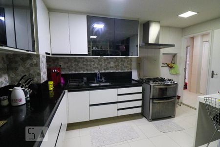 Apartamento à venda com 160m², 3 quartos e 1 vagaCozinha