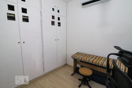 Apartamento à venda com 160m², 3 quartos e 1 vagaQuarto 1