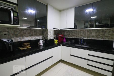 Apartamento à venda com 160m², 3 quartos e 1 vagaCozinha