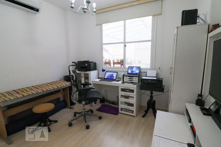 Apartamento à venda com 160m², 3 quartos e 1 vagaQuarto 1