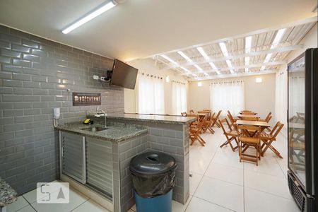 Apartamento à venda com 65m², 2 quartos e 1 vagaÁrea comum - Churrasqueira