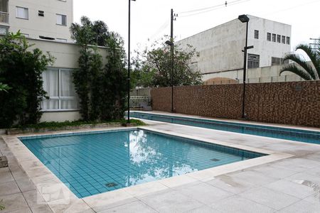 Apartamento à venda com 65m², 2 quartos e 1 vagaÁrea comum - Piscina