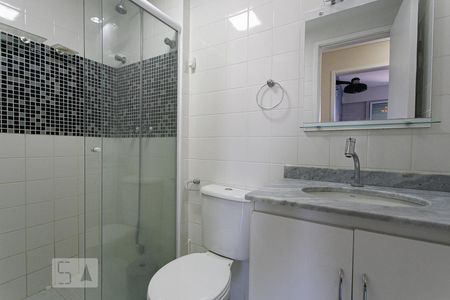 Apartamento à venda com 65m², 2 quartos e 1 vagaBanheiro Social