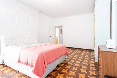 Casa à venda com 451m², 4 quartos e 5 vagasSuite 2