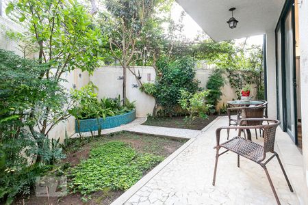 Casa à venda com 451m², 4 quartos e 5 vagasJardim