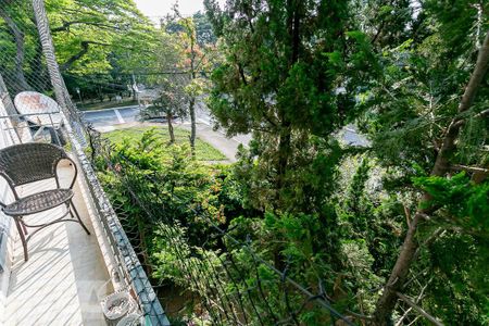 Casa à venda com 451m², 4 quartos e 5 vagasVista da Varanda da Suite 3