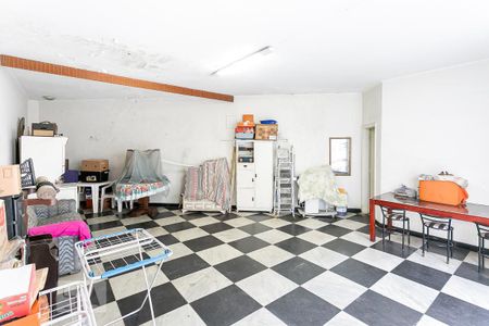 Casa à venda com 451m², 4 quartos e 5 vagasSalão de Festas