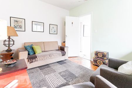 Casa à venda com 451m², 4 quartos e 5 vagasQuarto da Edícula