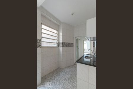 Apartamento à venda com 68m², 2 quartos e sem vaga Apartamento à venda com 68m², 2 quartos e sem vagaCozinha