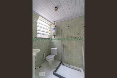 Apartamento à venda com 68m², 2 quartos e sem vaga Apartamento à venda com 68m², 2 quartos e sem vagaBanheiro