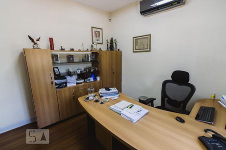 Casa à venda com 250m², 6 quartos e 11 vagasQuarto 5