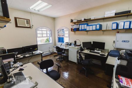 Casa à venda com 250m², 6 quartos e 11 vagasQuarto 6