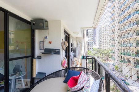 Varanda de apartamento para alugar com 3 quartos, 90m² em Jacarepaguá, Rio de Janeiro