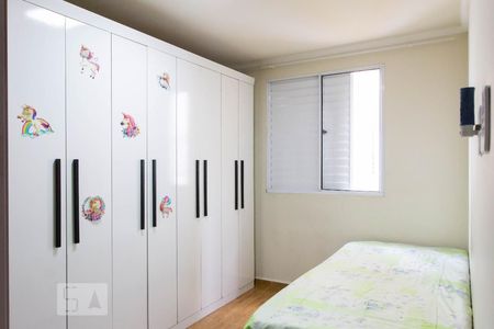 Apartamento à venda com 116m², 4 quartos e 1 vagaQuarto 2
