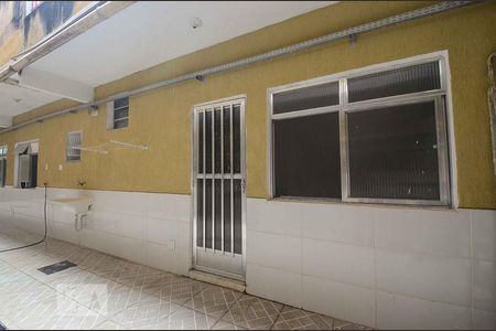 Entrada de apartamento para alugar com 1 quarto, 21m² em Cacuia, Rio de Janeiro