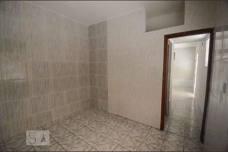 Quarto de apartamento para alugar com 1 quarto, 21m² em Cacuia, Rio de Janeiro