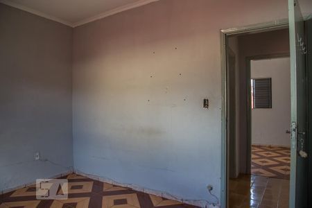 Quarto 1 de casa para alugar com 2 quartos, 50m² em Jardim Antartica, Ribeirão Preto