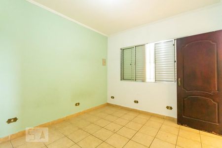 Casa à venda com 330m², 5 quartos e 2 vagasQuarto 2