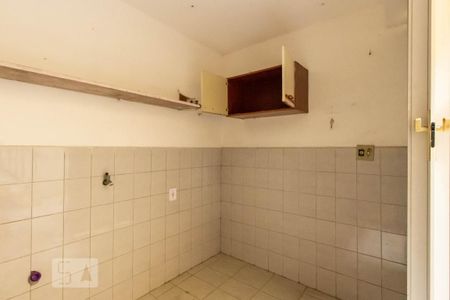 Casa à venda com 330m², 5 quartos e 2 vagasÁrea de Serviço