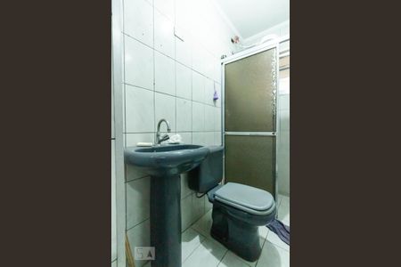 Casa à venda com 330m², 5 quartos e 2 vagasBanheiro 1