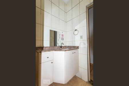 Casa à venda com 330m², 5 quartos e 2 vagasBanheiro do Quarto 4